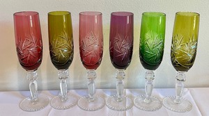lot 160 image: Set of Six Beautiful Cut Crystal Champagne Flutes