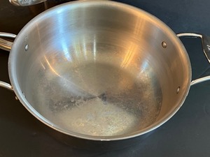 lot 167 image: All Clad 5.5 Quart Covered Cookware Pot