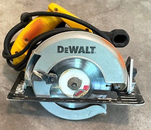 lot 292 image: DeWalt 7 14 Circular Saw with Case