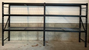 lot 290 image: Metal Shelving Unit