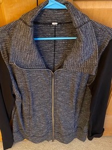 lot 223 image: Lulu Lemon Zip Up