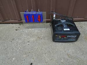 Diehard battery chargerengine start. Good used condition. Tested & works. As shown.