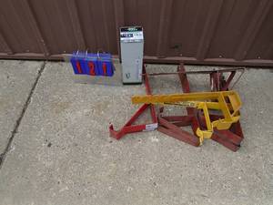 Qty of 8 roof jacks & coil nails. As shown.