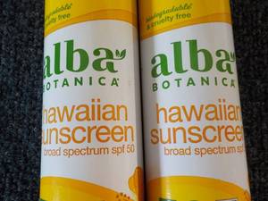 2 - 8 Cans Alba Botanical Hawaiian ...