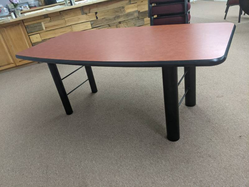 lot 03 image: Large rectangular conference or banquet table