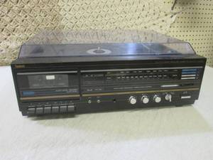 lot 6 image: (D-2) Symphonic 6030 AMFM Stereo R...