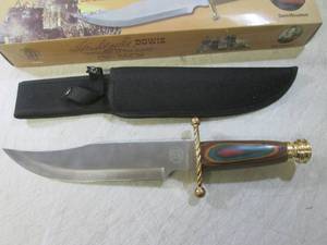 lot 49 image: (CNTR) 15 Sam Houston Bowie Knife ...