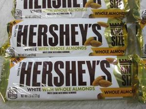lot 68 image: (B-1) 12 King Size Hersheys White w...