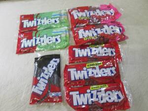 lot 77 image: (B-1) Assorted Packs of Twizzlers P...