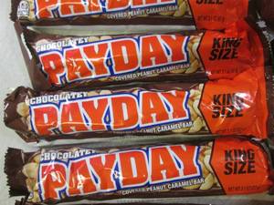 lot 78 image: (B-3) 12 King Size Chocolatey Pay D...
