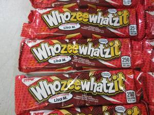 lot 94 image: (B-3) 20 Whozeewhatzit Candy Bars P...