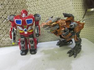 lot 151 image: (A-3T) 2 Transformers Toys Red One ...