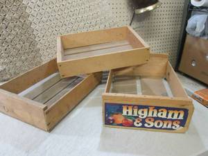 lot 189 image: (BR1) 3 Vintage Wood Crates...