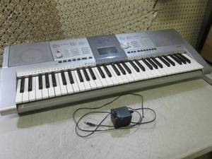 lot 193 image: (FS) Yamaha PSR-295 Keyboard Works...