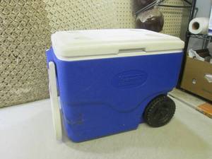 lot 255 image: (D-2T) Coleman Cooler with Wheels, ...