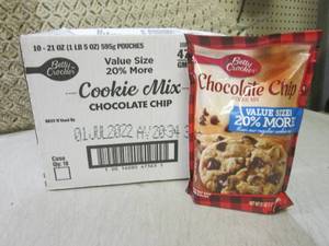 lot 295 image: (B-1) Case 10 Bags Chocolate Chip C...