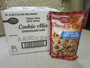 lot 296 image: (B-1) Case 10 Bags Chocolate Chip C...