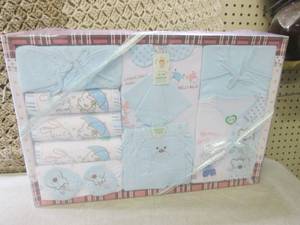 lot 345 image: (FS) Baby Gift Set in Blue Outfits ...