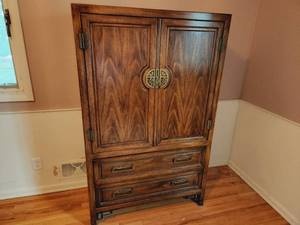 Vintage Wardrobe
