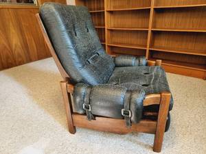 Vintage Mod Recliner