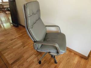 Vintage Desk Chair