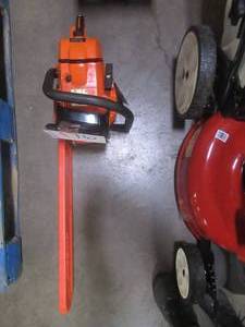 ECHO 20 in. 59.8 cc Gas 2-Stroke Cycle Chainsaw. Model# CS-590-20AA (BRAND NEW)