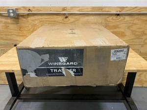lot 82 image: WINEGARD SK-7003 Travler Automatic Multi-Satellite TV Antenna
