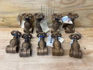 lot 152 image: Matco Norca Lot of 9-  513T06 - 1-14 IP BRONZE GATE VALVES-HEAVY PATTERN NOT FOR POTABLE WATER