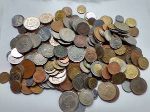 2.5 Pound Bag of Foreign Coins