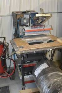 lot 8 image: silk screen machine