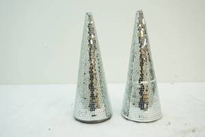 Pyramira mirror pyramid lights