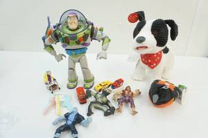 toys