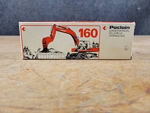 lot 135 image: Poclain 160 Hydraulic Excavator Diecast Model - 150 Scale Model