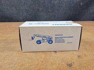 lot 145 image: Gradall Telehandler 534C-9 Diecast Model - 132 Scale Model