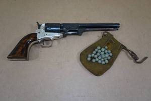 lot 14 image: 1965 Gardone & Brescia .45 Cal Cap and Ball Black Powder Revolver