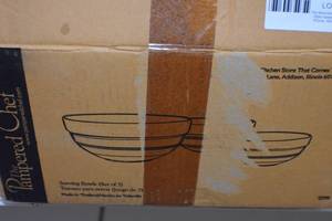 Pampered Chef Bowls