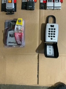 Master Lock heavy duty padlocks & combination locks See Pictures