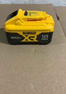 DEWALT 20-Volt 10 Ah MAX Lithium-Ion Battery Pack See Pictures