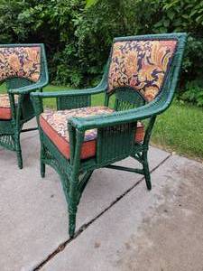 Vintage Early American Wicker Set