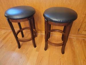 Contemporary Leather Topped Counter Stools