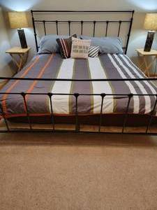 King Black Iron Metal Bed