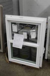 Lindsay Window & Door 810 Pinnacle Double Hung Pocket Window 28-12x39 (Brand New  Never Installed)