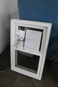 Lindsay Window & Door 810 Pinnacle Double Hung Pocket Window 32.8x21 (Brand New  Never Installed)