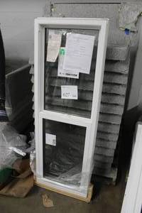 Minnkota 700 Single Hung Window 21-34x61-14 (Brand New  Never Installed)