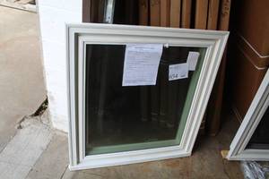 Lindsay Window & Door Crank Window 34-12x37-12 (Brand New  Never Installed)