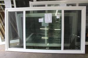 Lindsay Window & Door SunView Single 3 Lite Slider 14-12-14 Window 95.5x52.75 (Brand New  Never Installed)