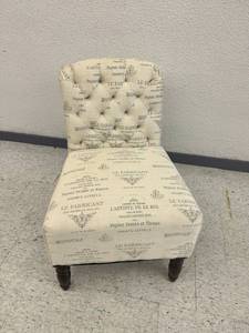lot 17 image: Chair