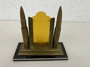 lot 45 image: Trench Art Photo Holder