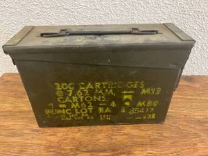 lot 104 image: Ammo Box