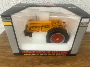 lot 150 image: Minneapolis-Moline U Diesel Tractor 116 Scale